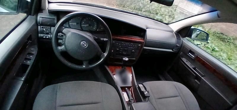Gebraucht Opel Omega 144 PS (105 kW) 2001 Silber Limousine