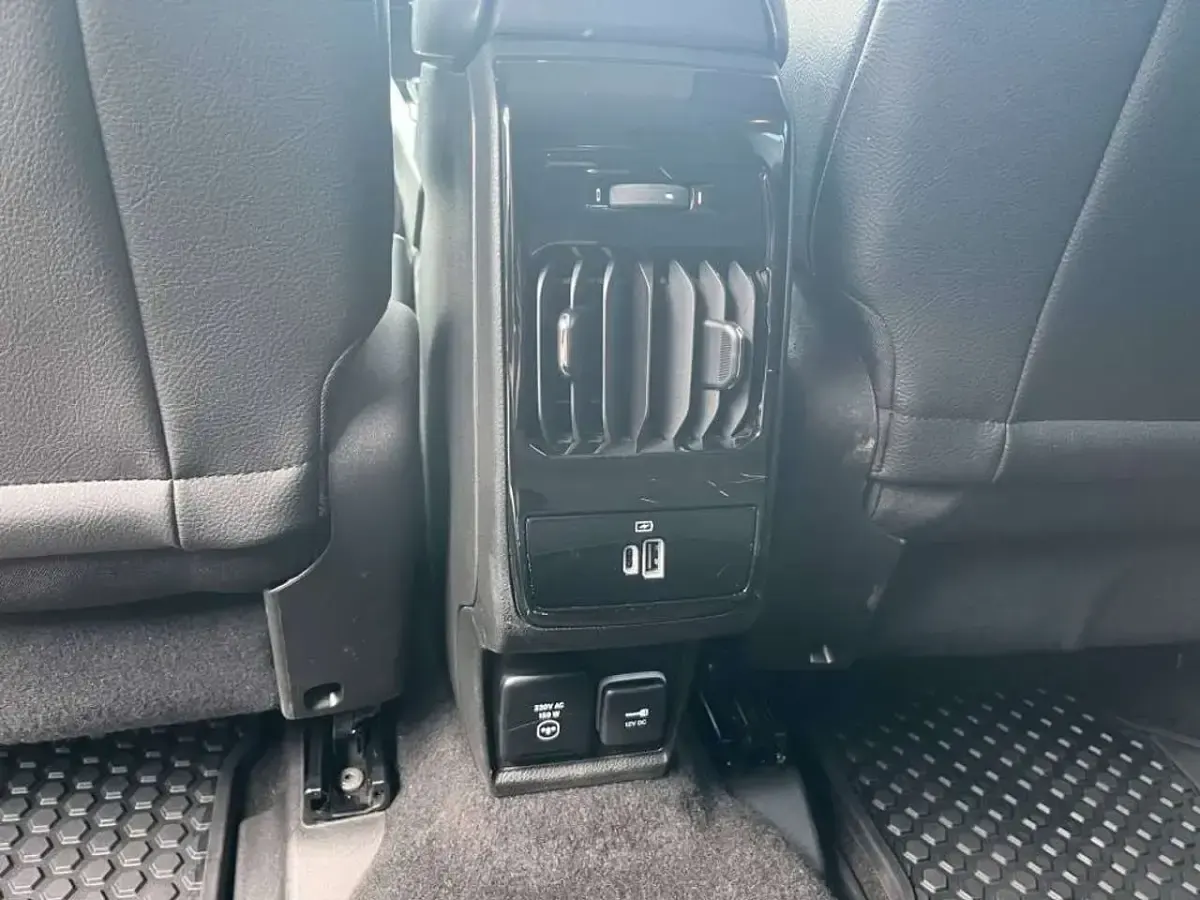 Gebraucht Jeep Compass 179 PS (131 kW) 2022 Solid black SUV
