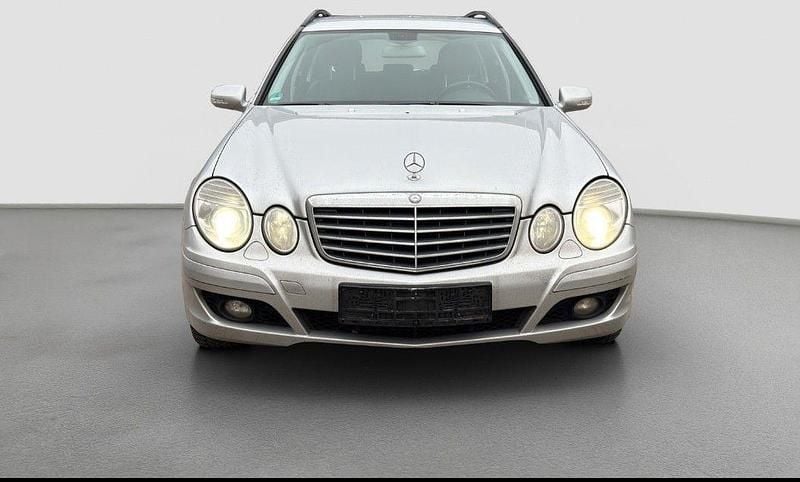 Gebraucht Mercedes E280 Classic 190 PS (139 kW) 2007 Silber Kombi