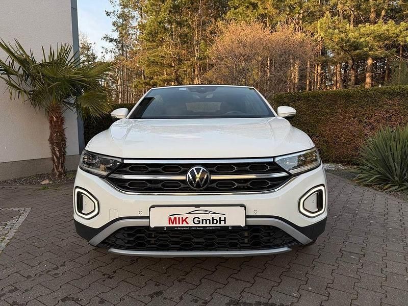 Gebraucht VW T-Roc Cabriolet 110 PS (80 kW) 2023 Weiß Cabrio