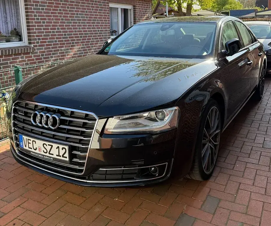Second-hand Audi A8 258 CP (189 kW) 2013 Negru Berlinǎ
