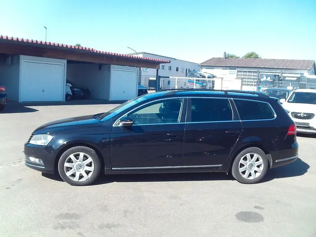 Gebraucht VW Passat Comfortline 140 PS (102 kW) 2013 Schwarz Kombi