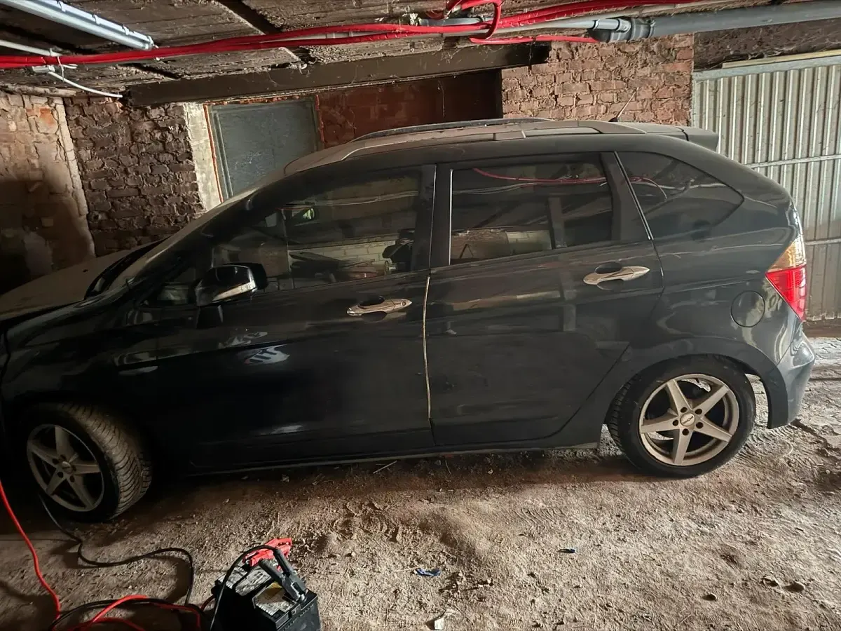 Gebraucht Honda FR-V 140 PS (102 kW) 2008 Schwarz Van / Kleinbus