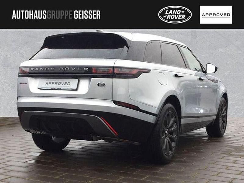Gebraucht Land Rover Range Rover Velar SE Dynamic 253 PS (186 kW) 2022 Hakuba silver SUV