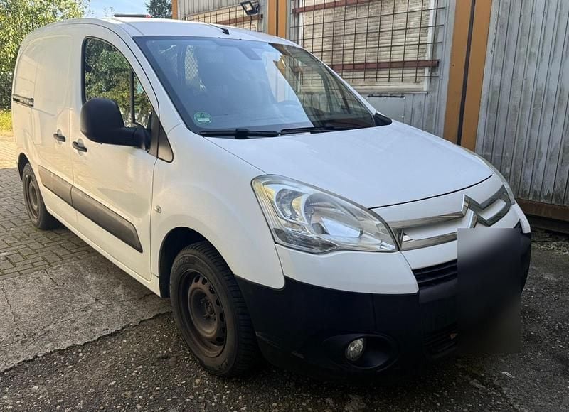Weiß Gebraucht 2012 Citroën Berlingo Van / Kleinbus | 4.500 € (Superpreis) - Bild 1/4