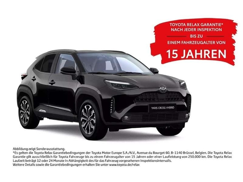 Schwarz Neu 2025 Toyota Yaris Hybrid SUV | 27.880 € (Superpreis) - Bild 1/1