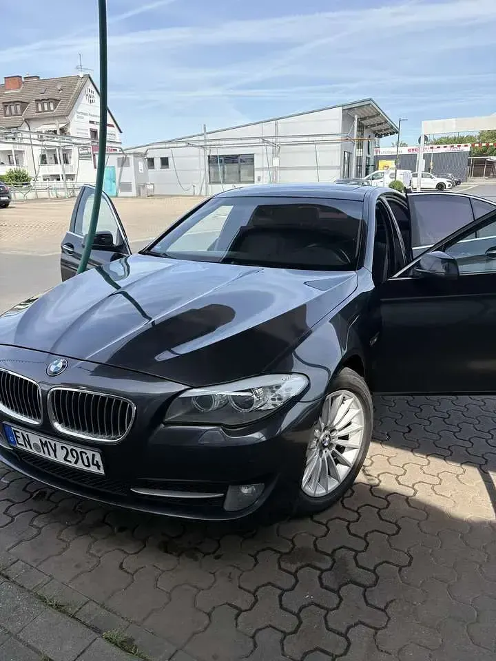 Gebraucht BMW 520 184 PS (135 kW) 2010 Limousine