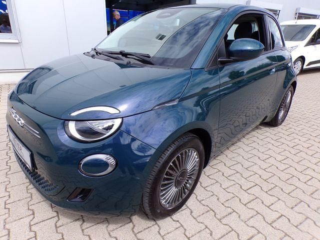 Braun Gebraucht 2022 Fiat 500e Icon Kleinwagen | 15.950 € (Guter Preis) - Bild 1/3