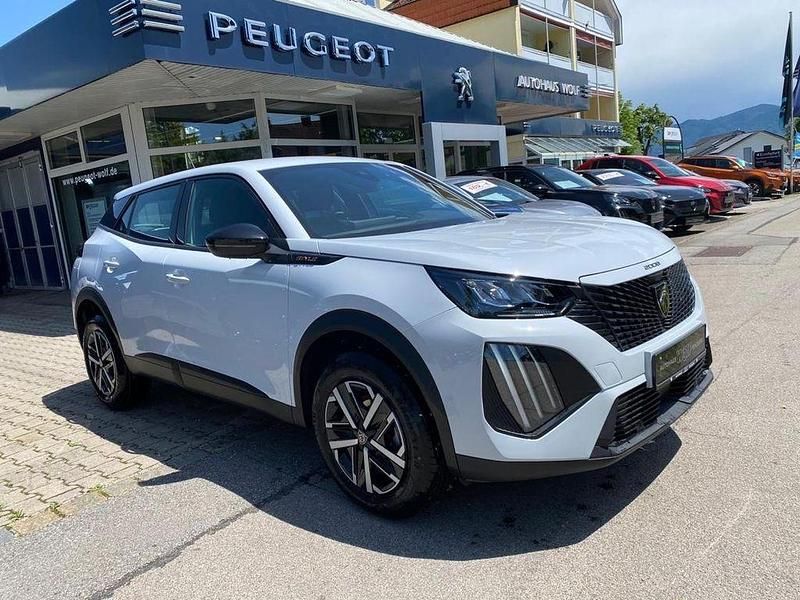 Weiß Neu 2025 Peugeot 2008 Style SUV | 25.990 € (Etwas zu teuer) - Bild 1/4
