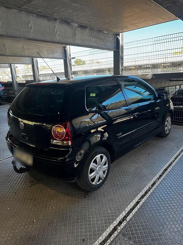Gebraucht VW Polo Black Edition 60 PS (44 kW) 2009 Schwarz Kleinwagen