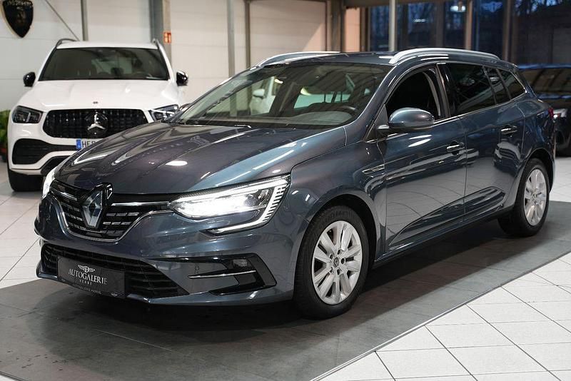 Grau Gebraucht 2021 Renault Mégane IV Intens Limousine | 13.700 € (Guter Preis) - Bild 1/4
