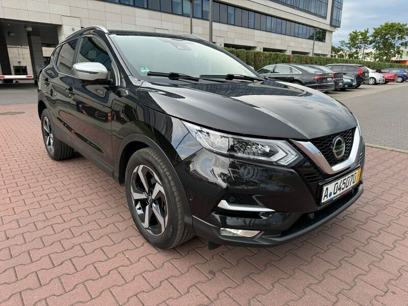 Schwarz Gebraucht 2019 Nissan Qashqai Tekna+ SUV | 16.900 € (Fairer Preis) - Bild 1/4