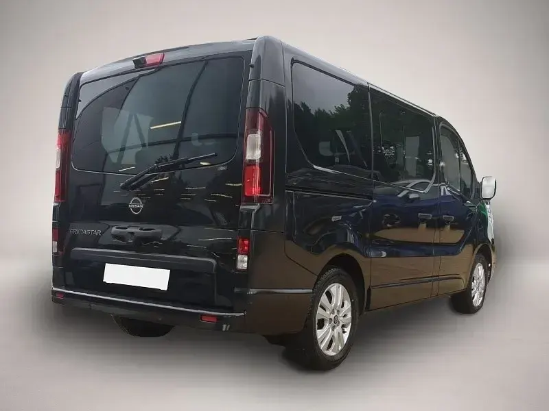 Gebraucht Nissan Primastar Tekna 150 PS (110 kW) 2025 Schwarz Van / Kleinbus