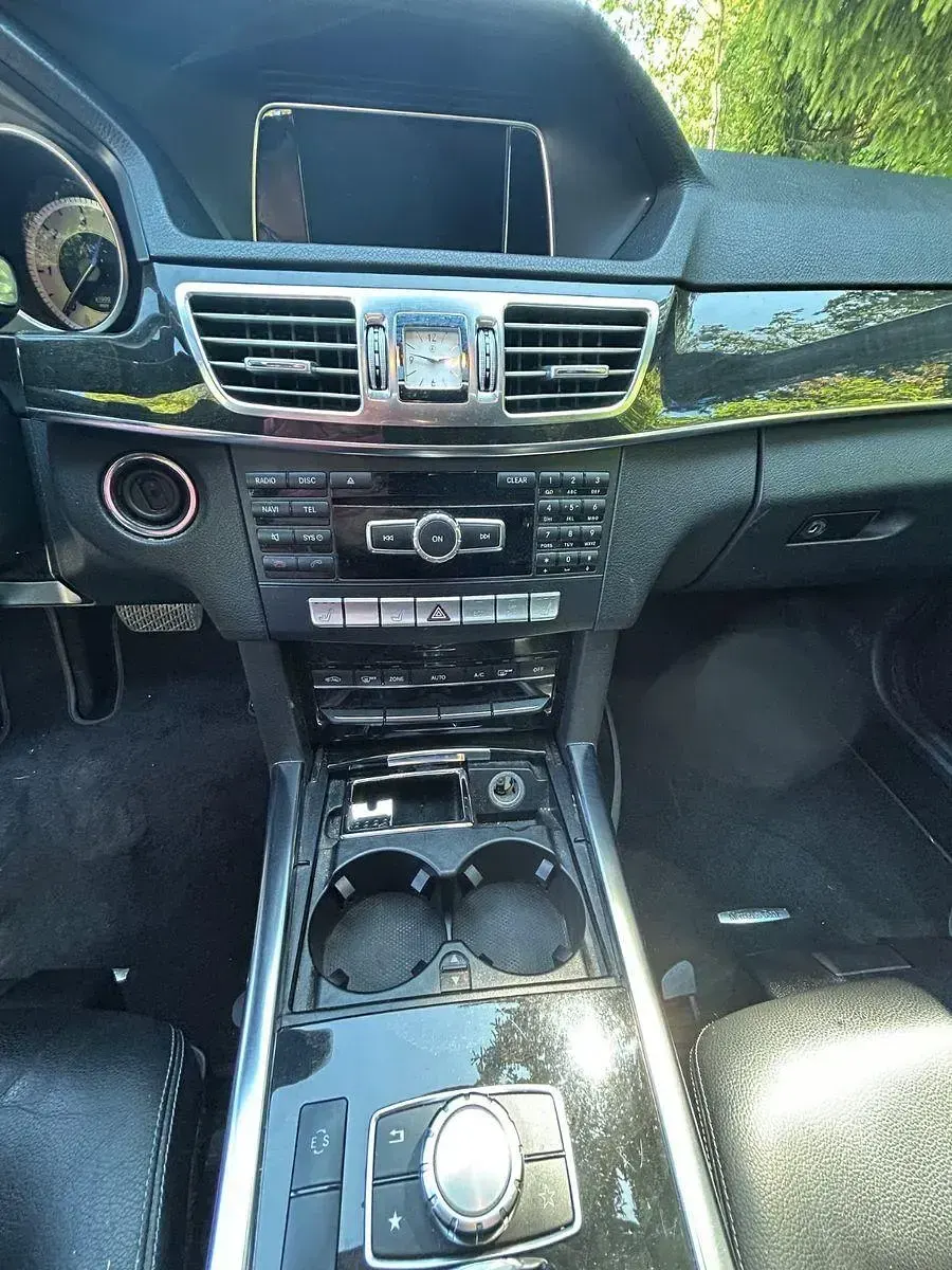 Gebraucht Mercedes E200 Avantgarde 136 PS (100 kW) 2014 Silber Kombi