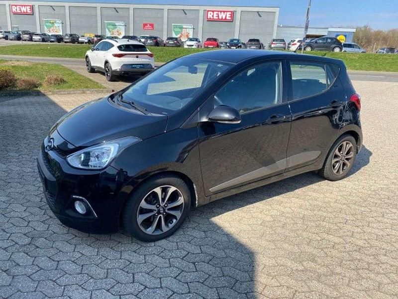 Gebraucht Hyundai i10 Edition 87 PS (63 kW) 2014 Black diamond / mic Kleinwagen