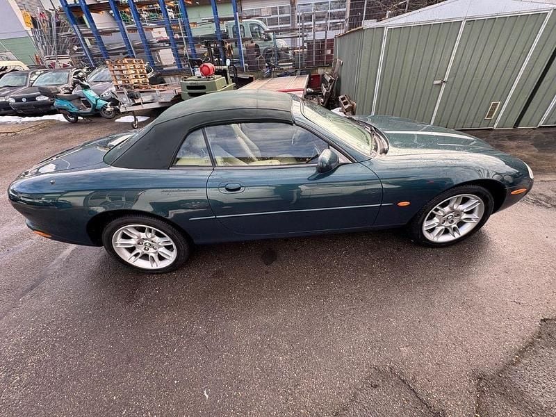 Gebraucht Jaguar XK8 298 PS (219 kW) 2003 Grün Cabrio