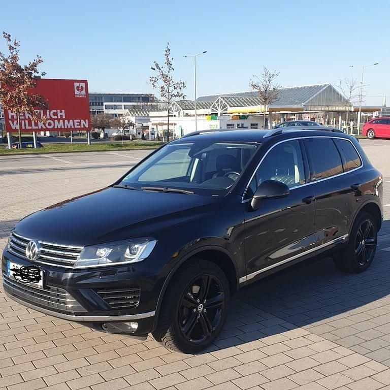 Gebraucht VW Touareg Edition 262 PS (192 kW) 2017 Schwarz SUV