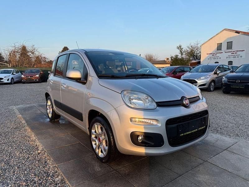 Gebraucht Fiat Panda Lounge 86 PS (63 kW) 2017 Silber Limousine