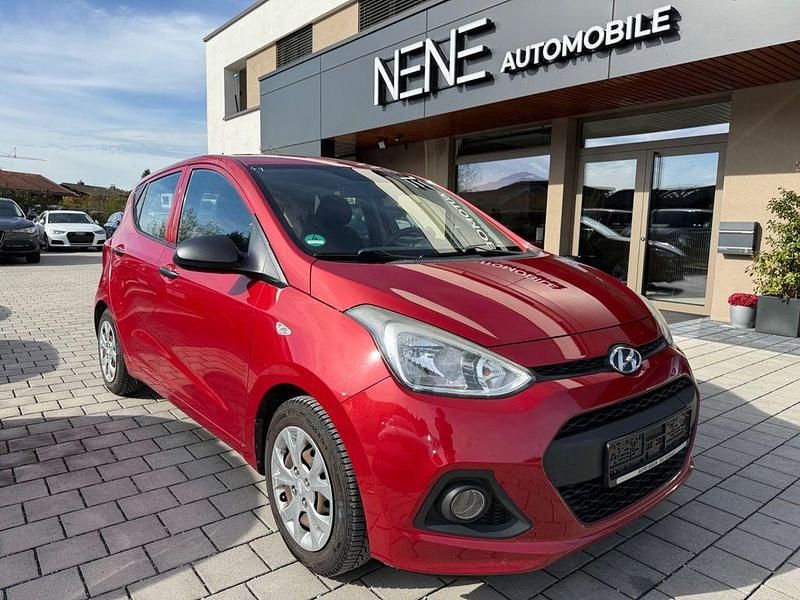 Rot Gebraucht 2015 Hyundai i10 Classic Kleinwagen | 3.999 € (Fairer Preis) - Bild 1/4