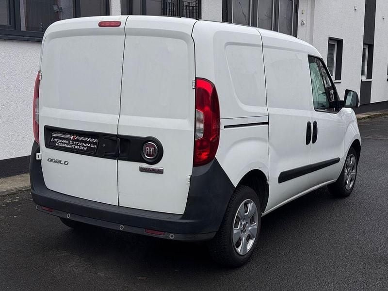 Gebraucht Fiat Doblò 95 PS (69 kW) 2019 Van / Kleinbus