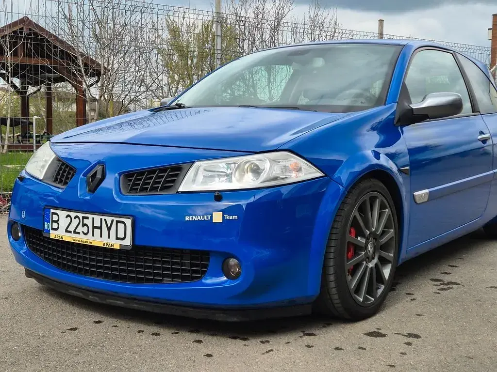 Gebraucht Renault Mégane 224 PS (164 kW) 2008 Blau