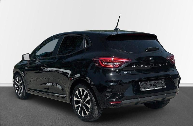 Schwarz metallic Gebraucht 2024 Mitsubishi Colt Plus | 23.760 € (Fairer Preis) - Bild 1/4
