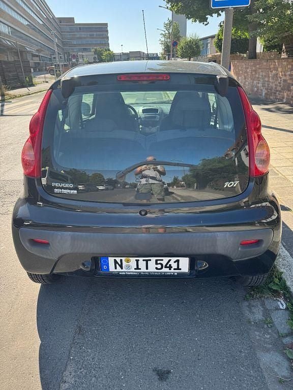 Schwarz Gebraucht 2006 Peugeot 107 Filou Kleinwagen | 2.500 € (Fairer Preis) - Bild 1/3