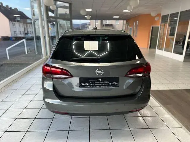 Gebraucht Opel Astra 110 PS (80 kW) 2017 Grau Kombi
