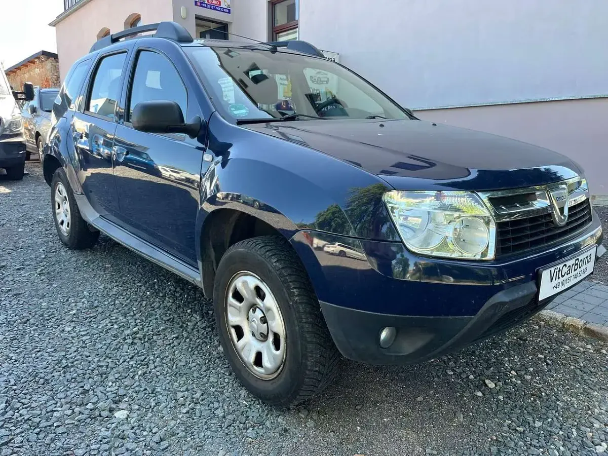 Occasion Dacia Duster Lauréate 105 ch (77 kW) 2011 Bleue SUV