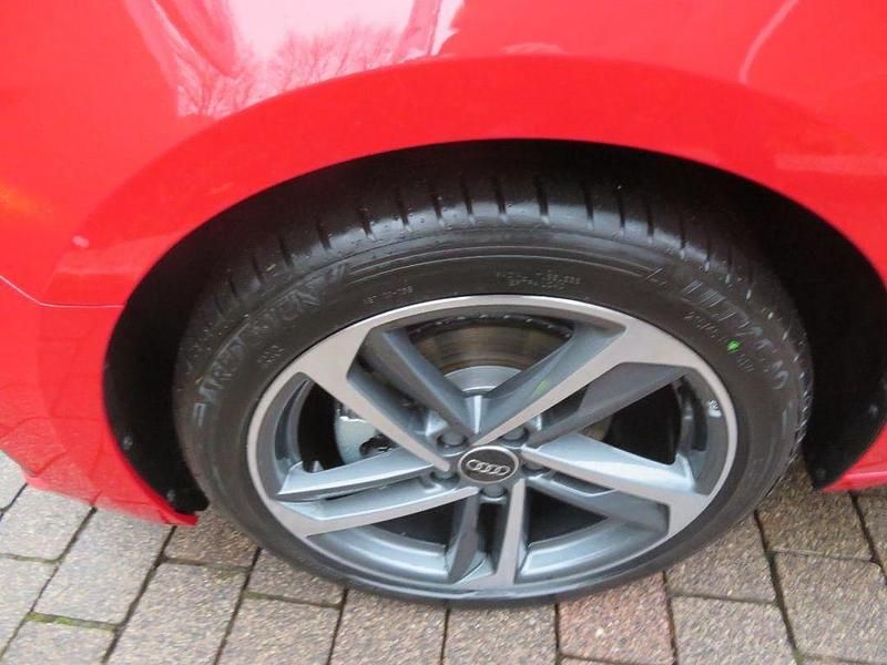 Gebraucht Audi A1 Sportback S-line plus 116 PS (85 kW) 2025 Rot Kleinwagen