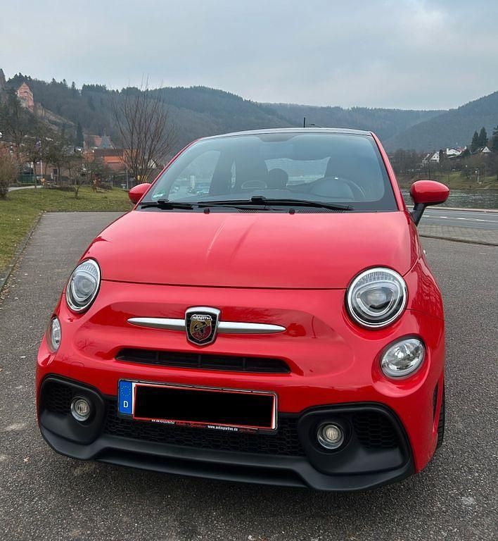 Gebraucht Abarth 595 70th Anniversary 145 PS (106 kW) 2019 Rot Kleinwagen