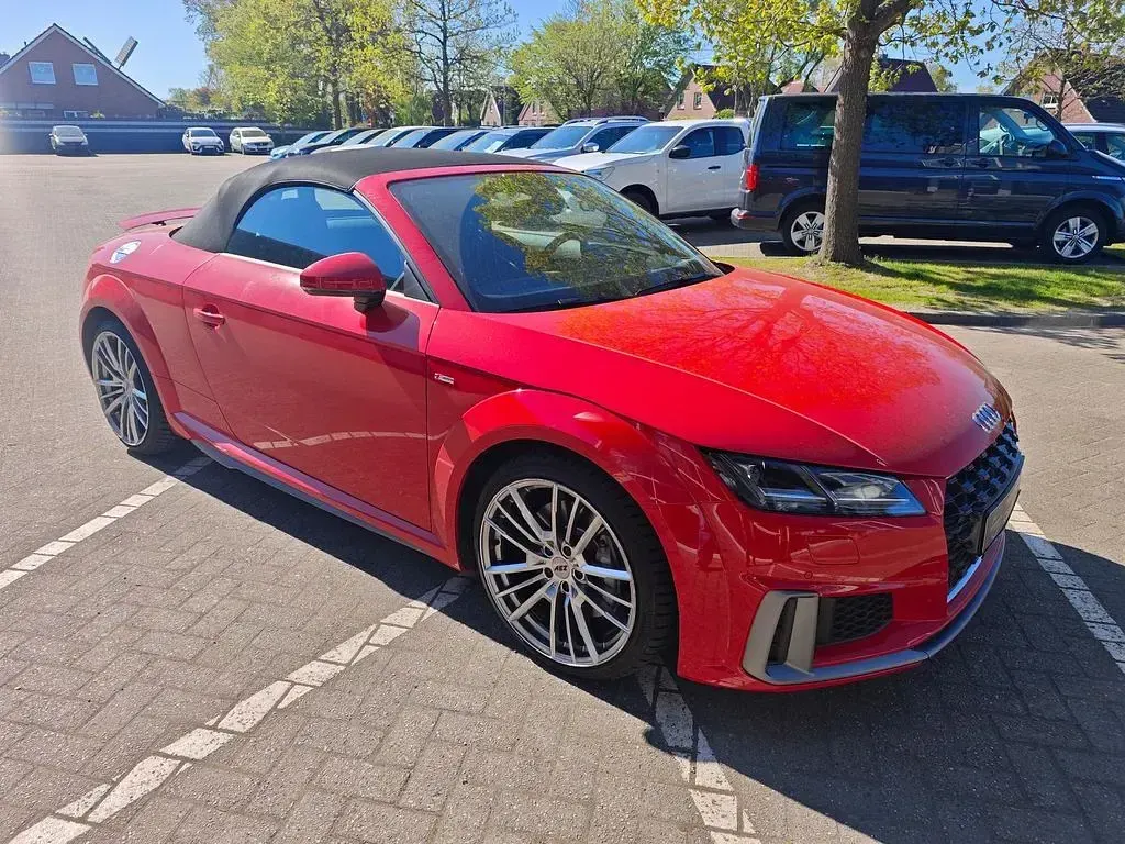 Gebraucht Audi TT S-Line 245 PS (180 kW) 2022 Rot Cabrio