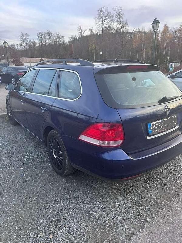 Gebraucht VW Golf VI Trendline 102 PS (75 kW) 2009 Kleinwagen