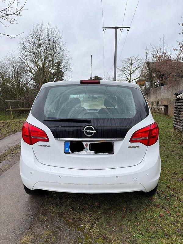 Gebraucht Opel Meriva Edition 120 PS (88 kW) 2015 Weiß Van / Kleinbus