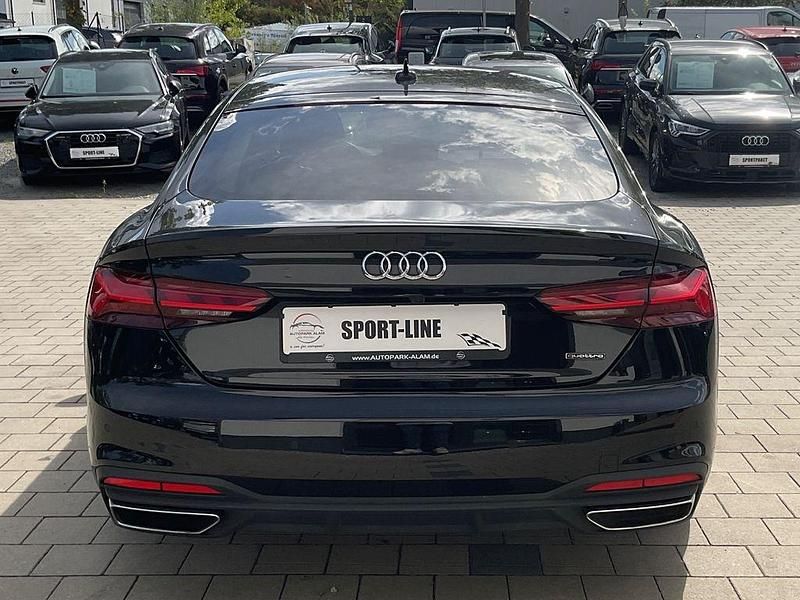 Gebraucht Audi A5 Sportback 204 PS (150 kW) 2022 Schwarz Kleinwagen