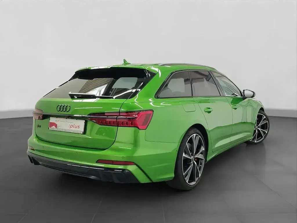 Gebraucht Audi S6 Sport 344 PS (253 kW) 2025 Grün Kombi