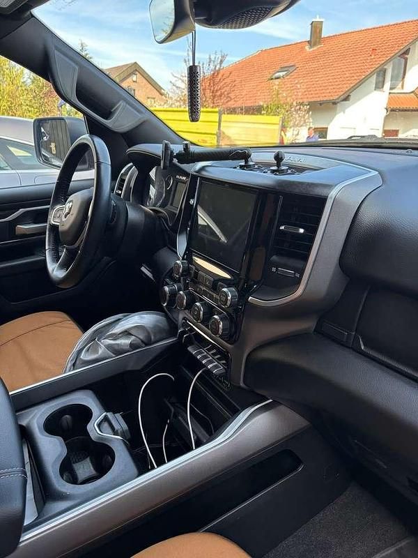 Gebraucht RAM 1500 401 PS (294 kW) 2023 Weiß Pickup