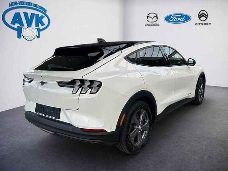 Gebraucht Ford Mustang Mach-E Basis 216 kW (294 PS) 2022 Star weiß SUV