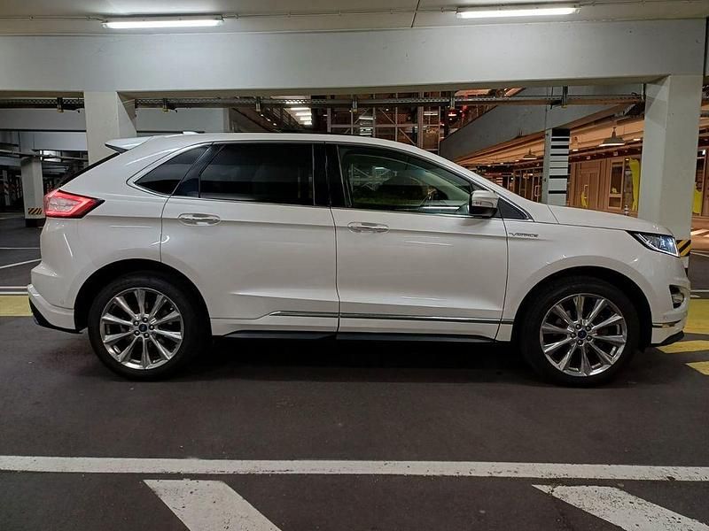 White platinum Gebraucht 2017 Ford Edge Vignale SUV | 19.400 € (Fairer Preis) - Bild 1/4