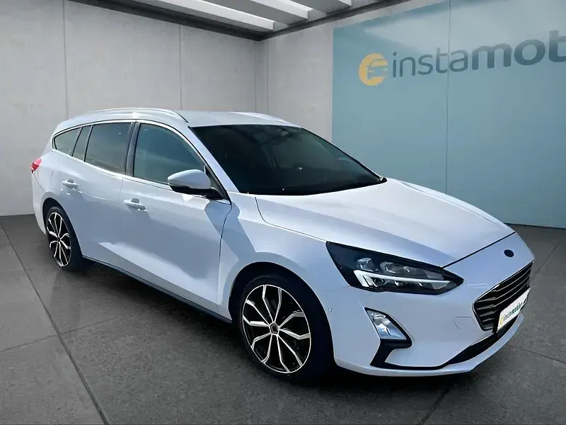 Gebraucht Ford Focus 125 PS (91 kW) 2020 Weiß Kombi