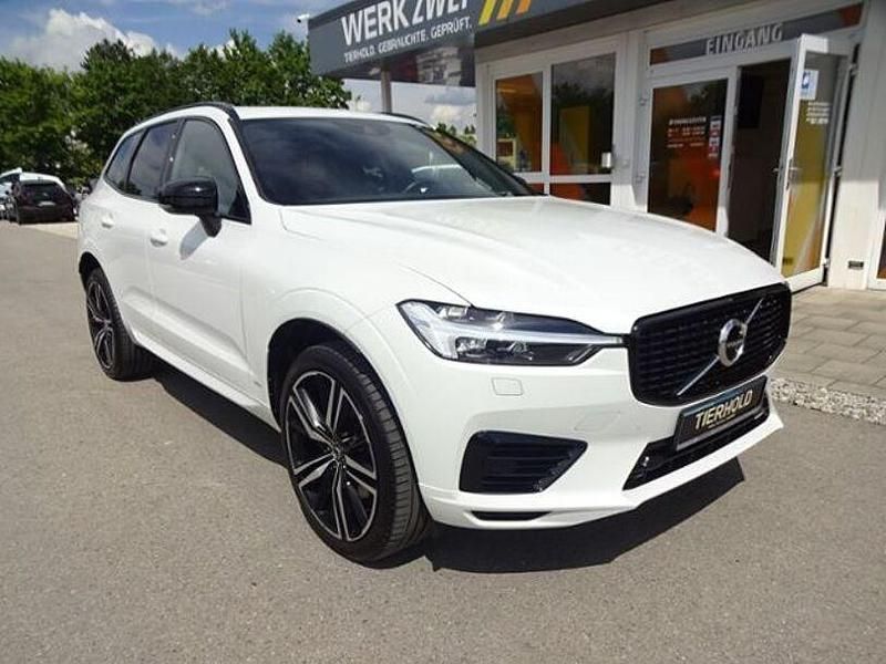 Gebraucht Volvo XC60 R-Design 341 PS (250 kW) 2021 Crystal white / metallic perl SUV