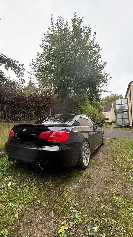 Violet Gebraucht 2010 BMW 335 Cabriolet Performance Cabrio | 15.200 € (Superpreis) - Bild 1/4