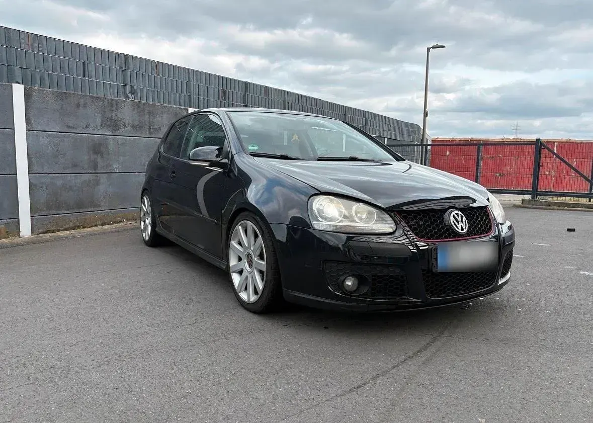 Gebraucht VW Golf 140 PS (102 kW) 2005 Schwarz Coupé