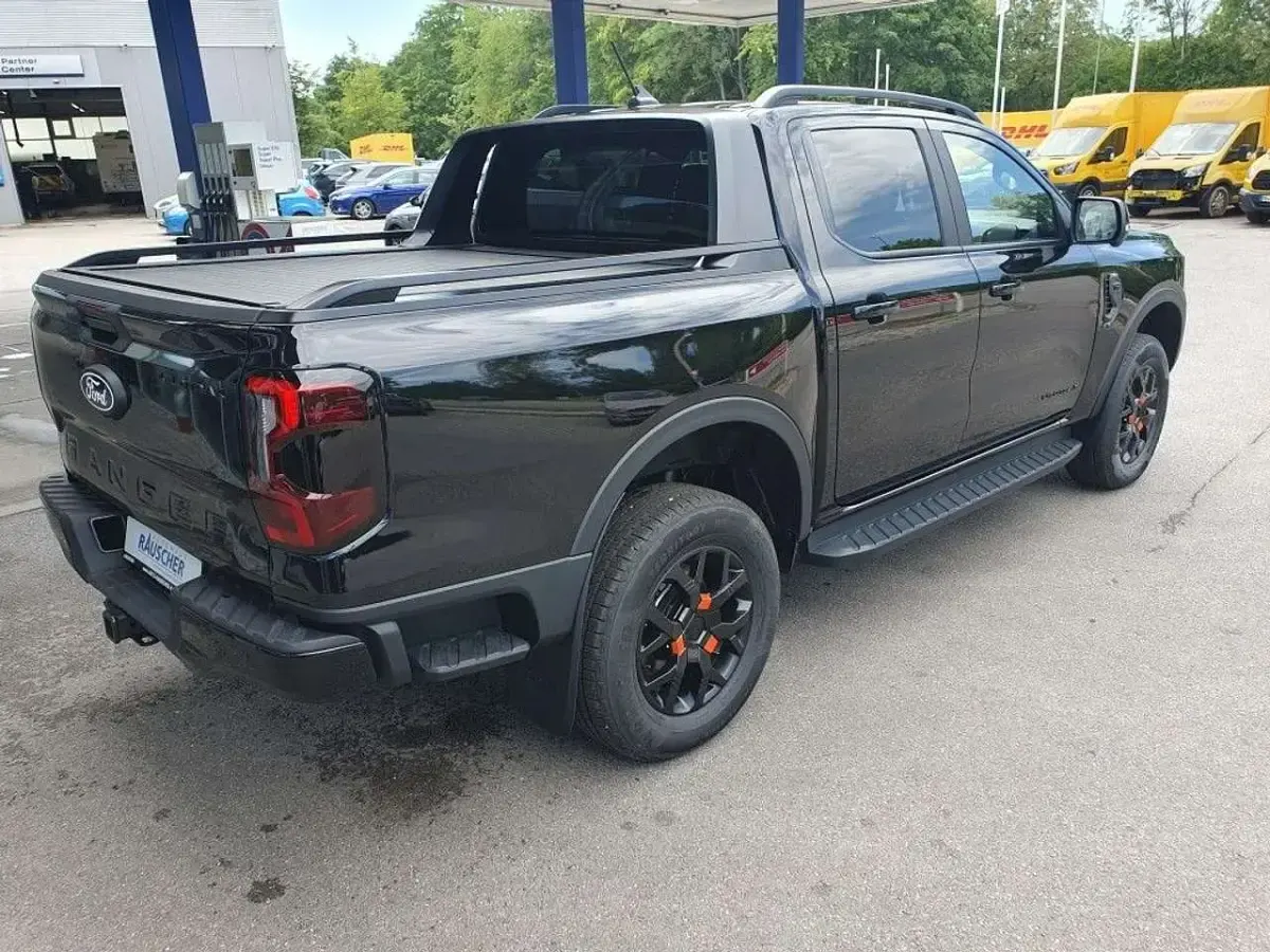 Neu Ford Ranger Wildtrack 241 PS (177 kW) 2026 Agate black metallic Pickup