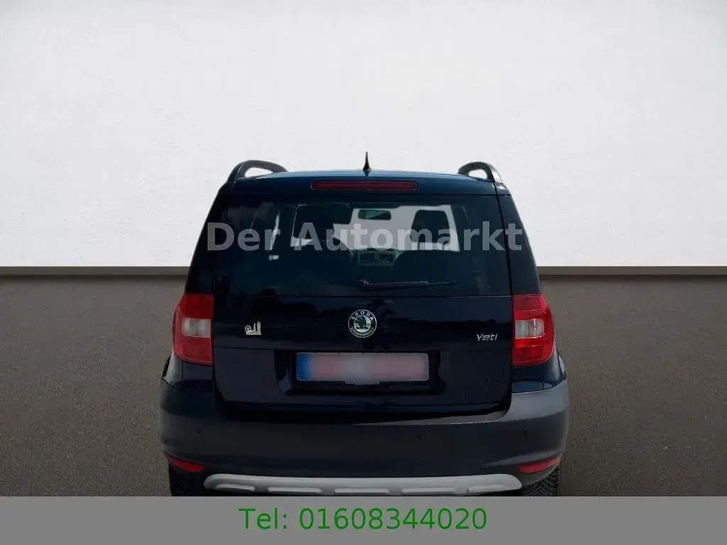 Gebraucht Skoda Yeti Plus Edition 105 PS (77 kW) 2013 Blau SUV