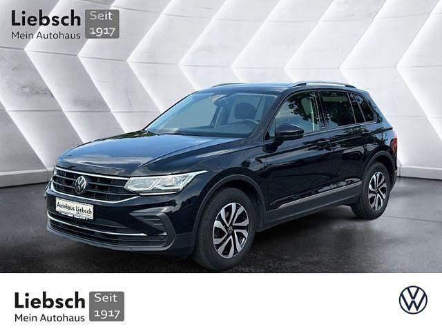 Schwarz Gebraucht 2022 VW Tiguan Active SUV | 25.999 € (Fairer Preis) - Bild 1/4