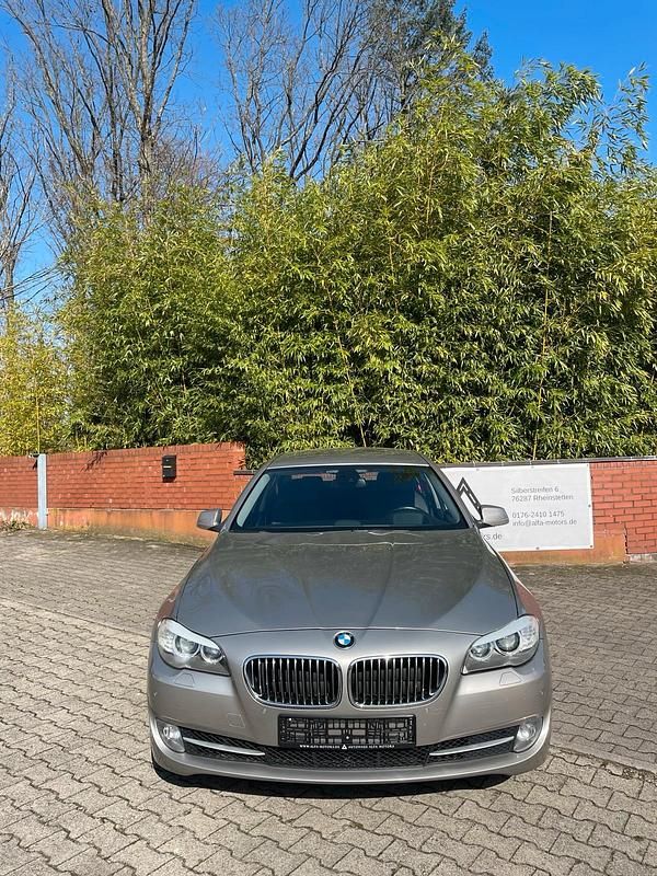 Gebraucht BMW 528 245 PS (180 kW) 2012 Beige Limousine