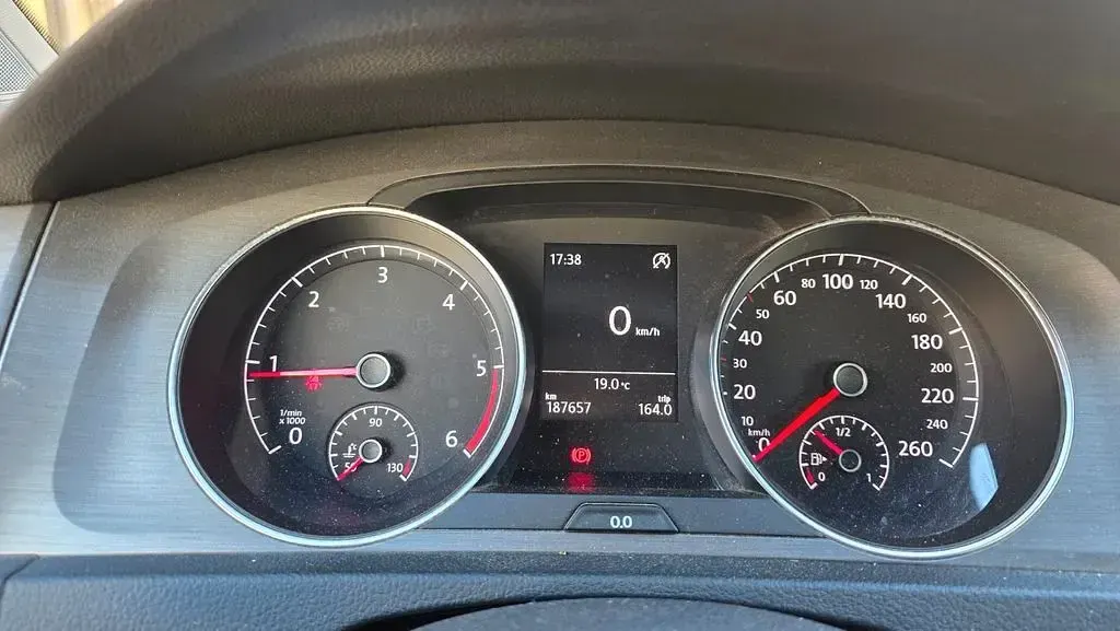 Używany VW Golf VII 105 KM (77 kW) 2013 Czarny Sedan/Limuzyna