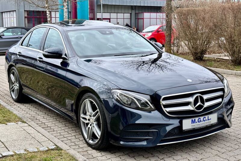 Grün Gebraucht 2017 Mercedes E350 AMG line Limousine | 27.900 € (Etwas zu teuer) - Bild 1/4
