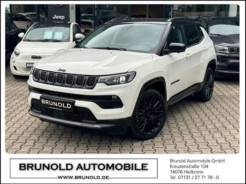 Alpine white / dach schwarz Gebraucht 2023 Jeep Compass SUV | 39.900 € - Bild 1/4